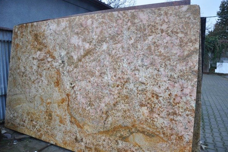 Slab Imperial Gold - płyta granitowa polerowana (w całości)