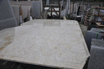 Crema Astoria - Parapet granitowy