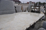 Crema Astoria - Parapet granitowy